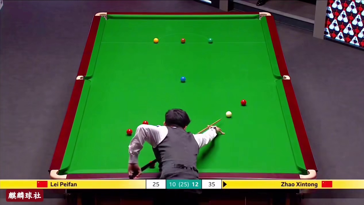 赵心童晋级世锦赛八强，下轮对战伟克林，今年剑指冠军？(2)