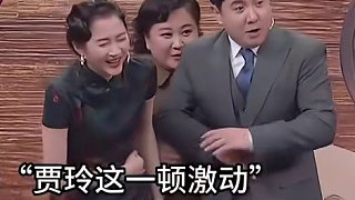 關(guān)曉彤纖纖細(xì)腰令賈玲沈騰驚嘆不已！