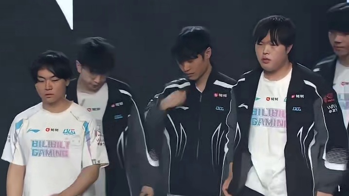 BLG止步16强！最差成绩！不知道说什么！全华班或许……