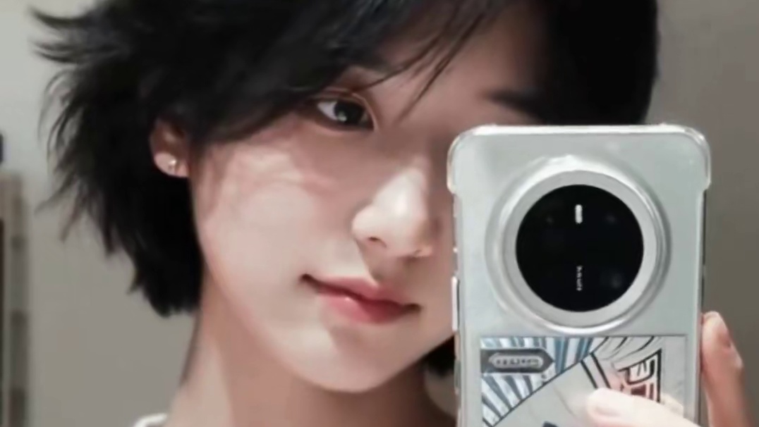 明凯不直播导致我欣压抑