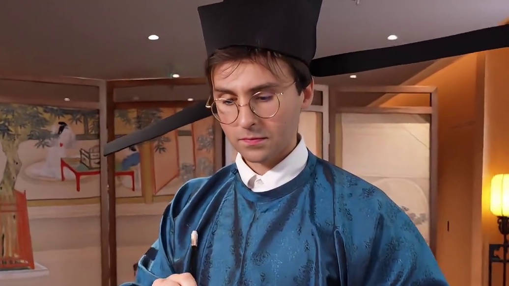 终于体验到汉服文化啦 终于“回家”，我们也来为中国汉服上分啦！