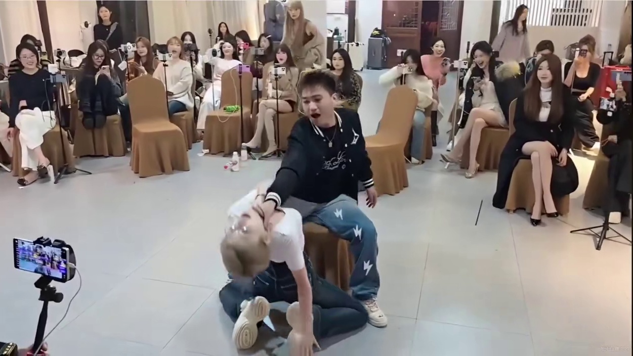 马克斯舞！！！