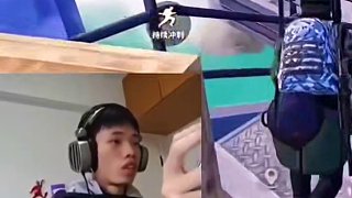 鯊魚回歸海峰大橋用槍完成一穿四！一把連狙搭配一把弓整的茍分仔聞風(fēng)喪膽！