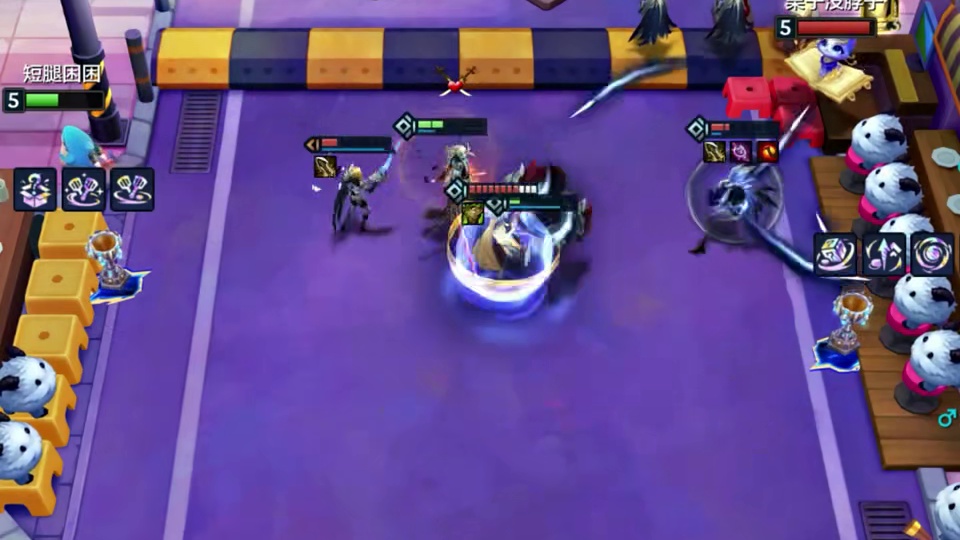 军乱斗三冠冕彩蛋