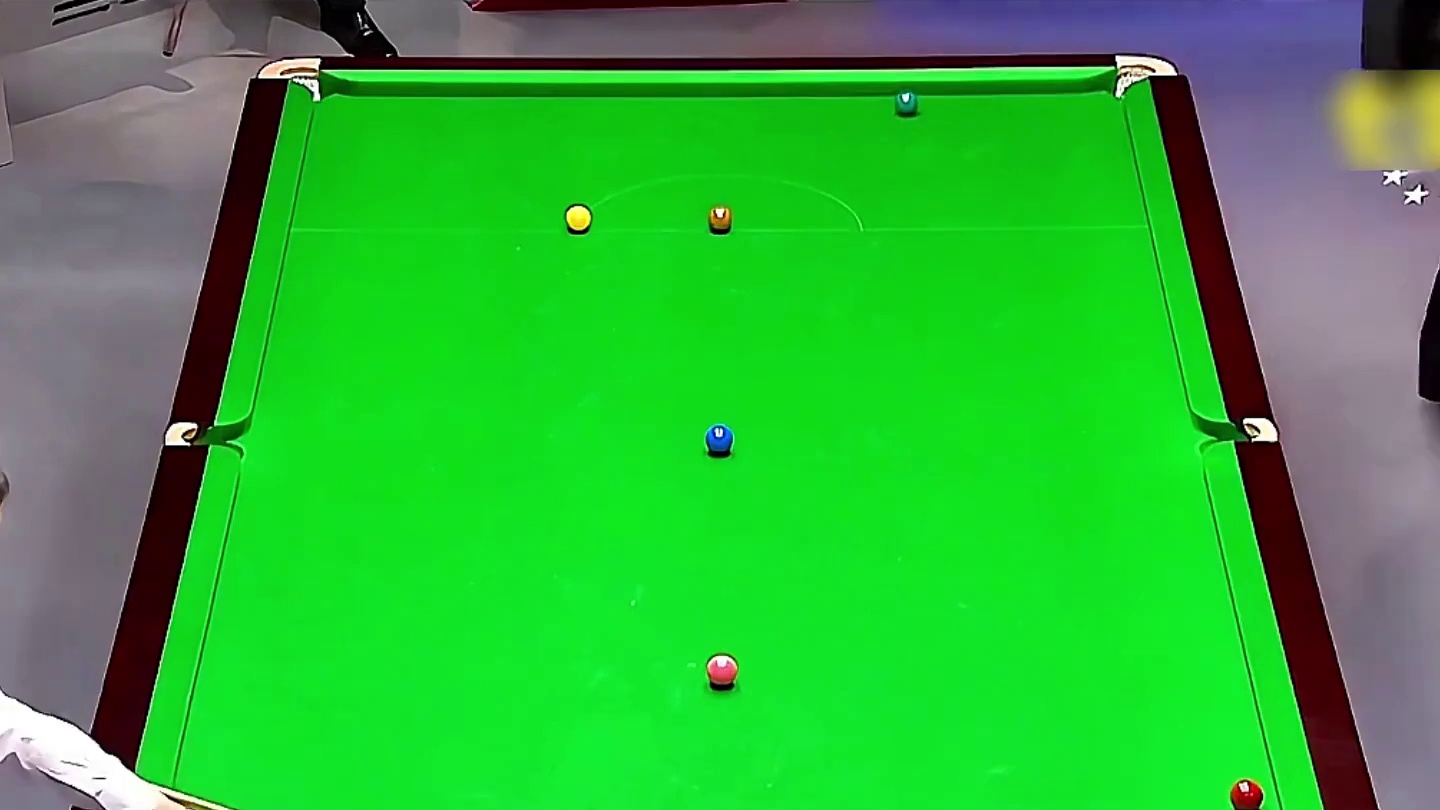 超分后的小特有多离谱，暴力杆法点燃全场