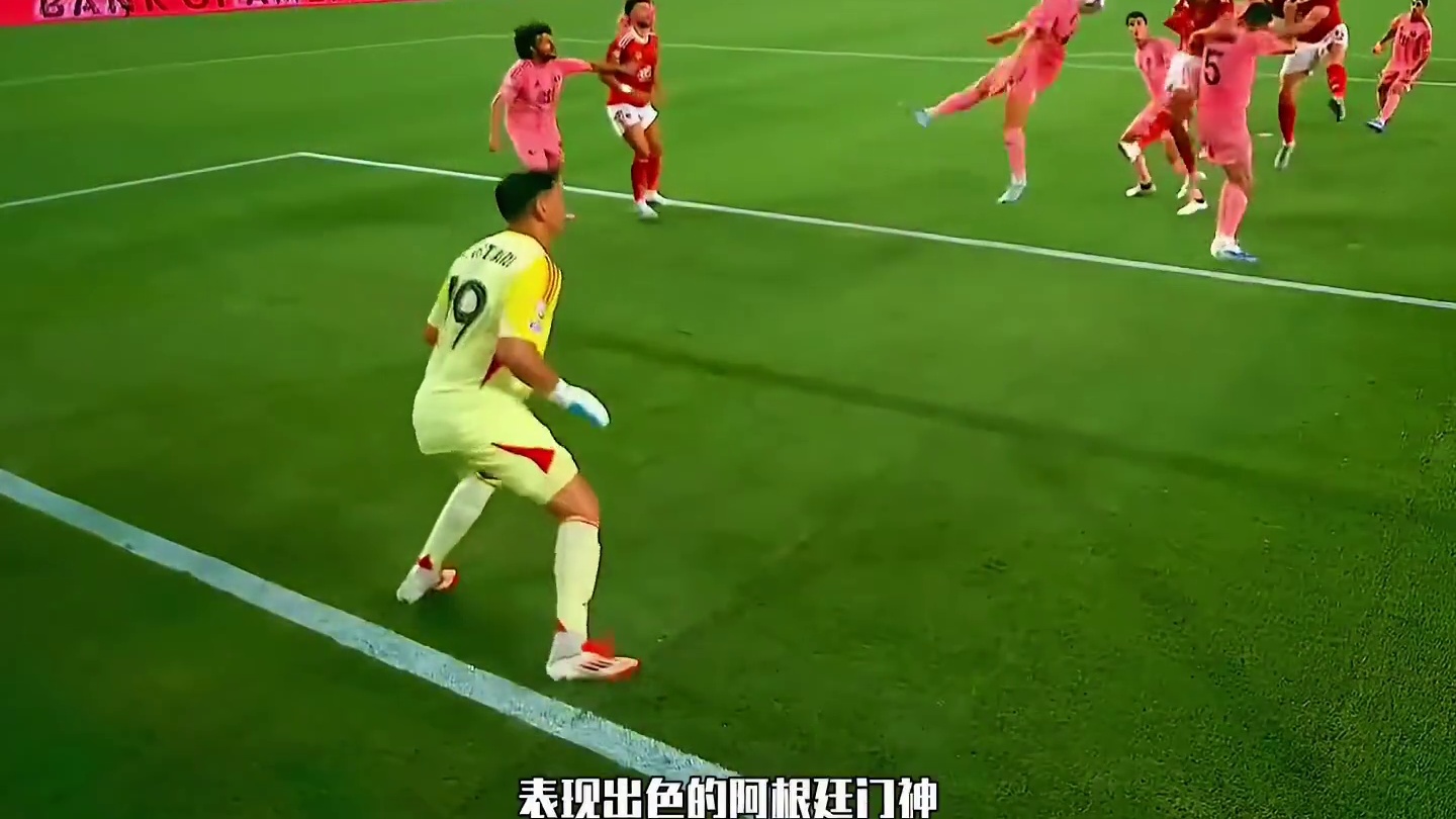 原来他是梅西的老队友！