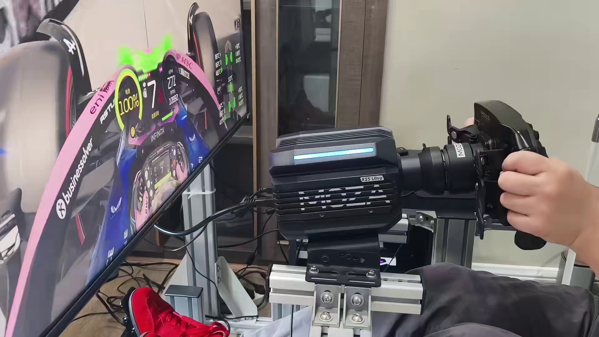 赛车模拟还原真实F1强度，MOZA R25 Ultra体验 #