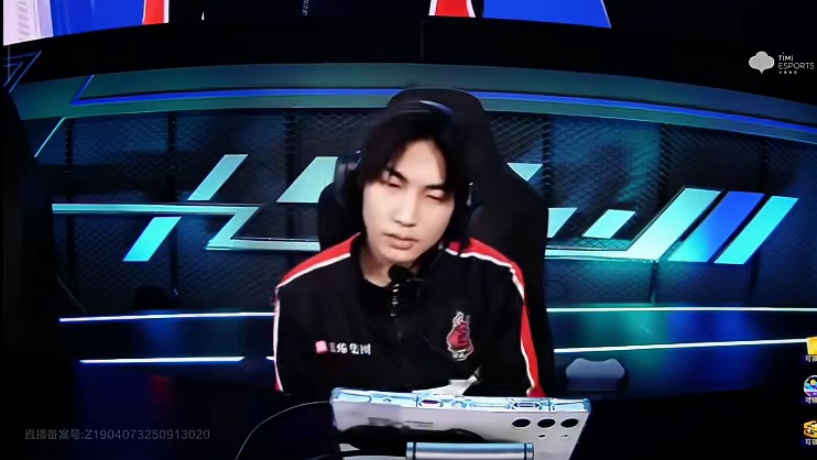 溯光 VS 魅娅 新联赛车有魅娅厉害吗？