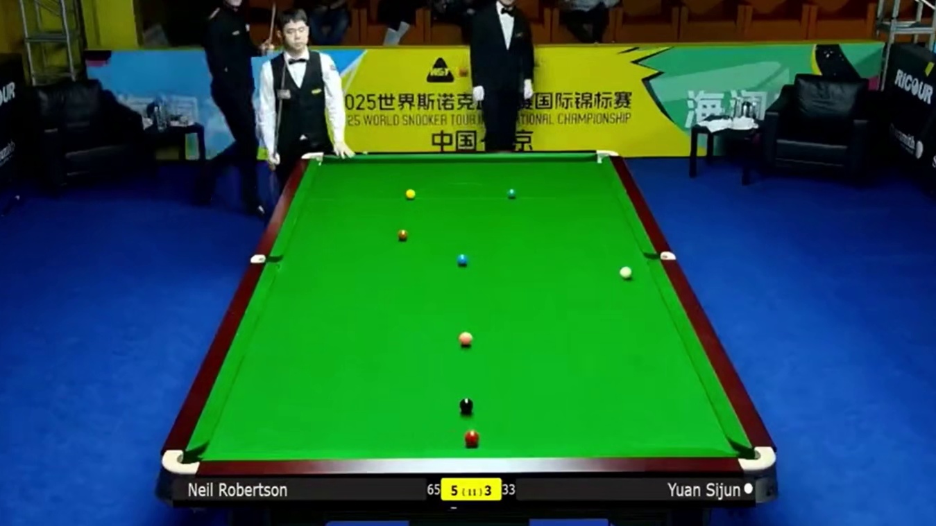 2025南京国锦赛：袁思俊3-6不敌罗伯逊无缘16强