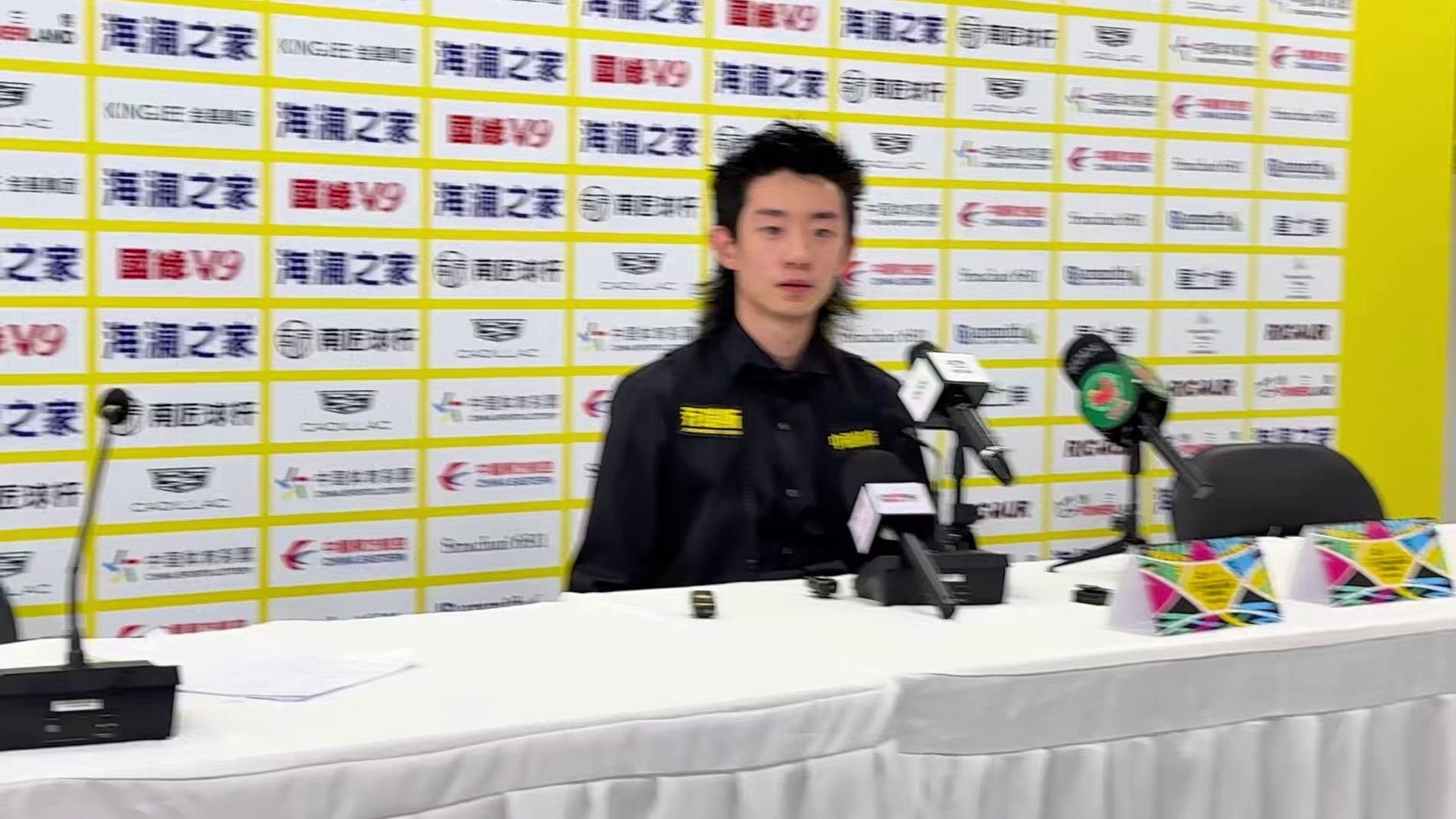 吴宜泽6:0霍金斯 赛后采访