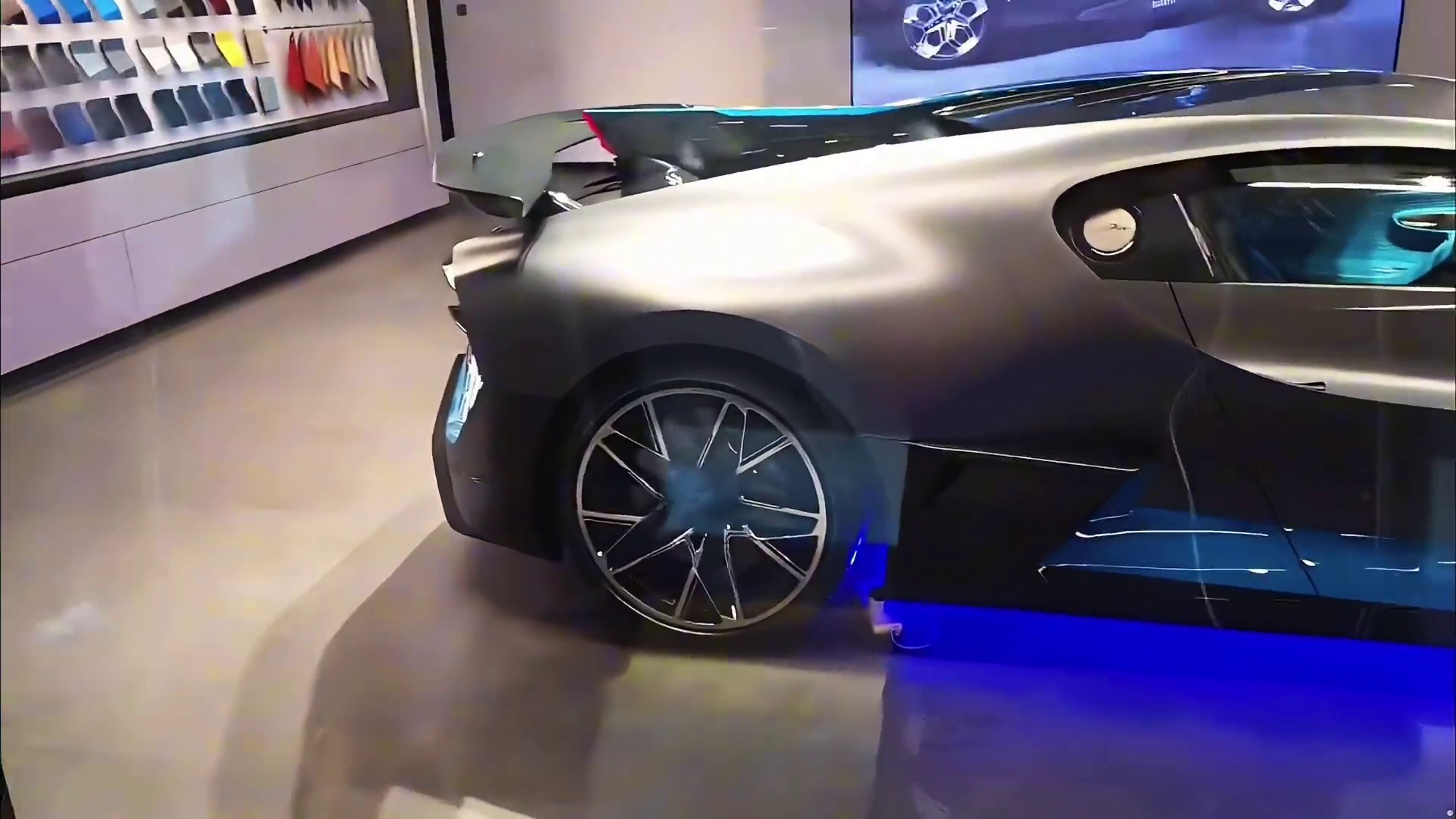 老板一眼相中
#小小小酷哥 #组织1995 #布加迪divo