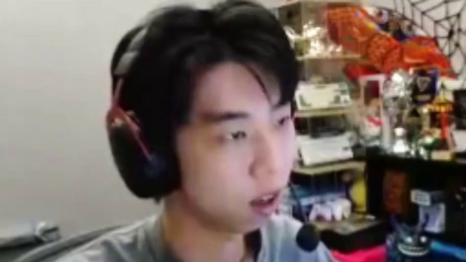 小叮当诚恳建议蓝洞回调后坐力，如今的枪是真难压