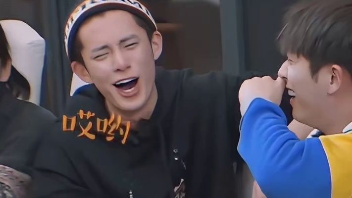 腾格尔 老师给人改完名又改姓哈哈哈！