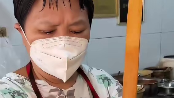 热干面加一碗蛋酒，8元的武汉过早！