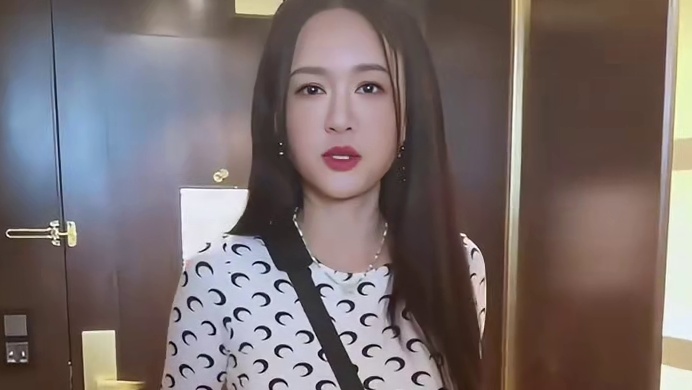 知名女星陈乔恩发文透露自己得盲肠炎