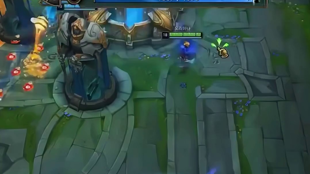 chovy发条第二局第一视角大招拉到上辅两人打破僵局