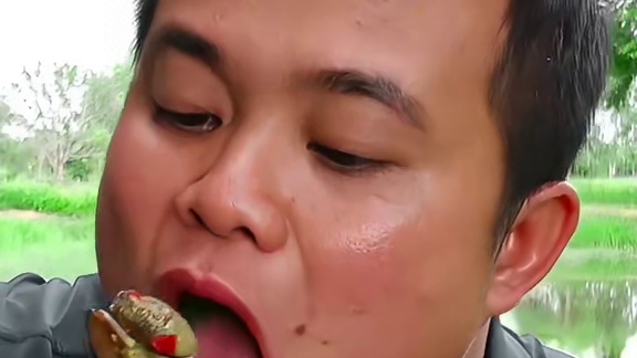 泰式‍鲜辣蘸水️脆嫩小鲍螺