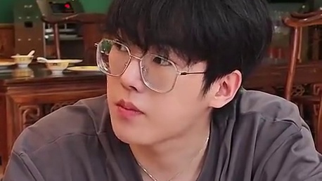 好谨慎得吃饭啊