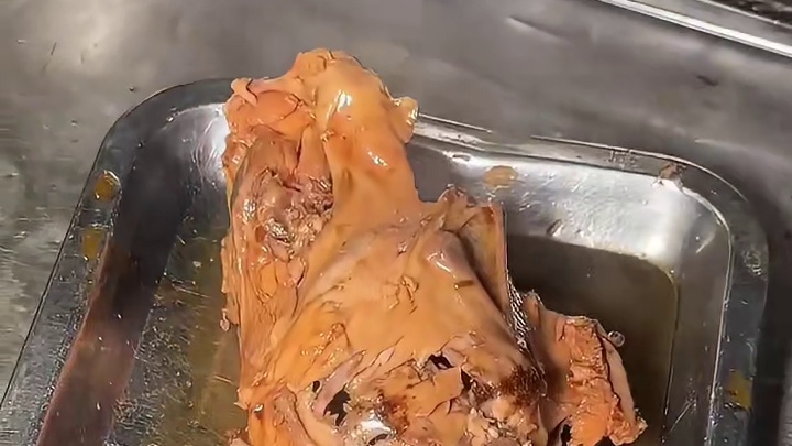 鸡壳软烂入味 几十年的老汤是灵魂！！