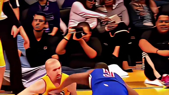 炮哥晃倒这个前开拓者前首发控卫叫谁来着