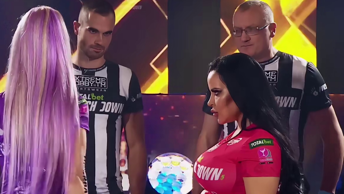 女子耳光大赛爆冷门！梅拉达稳健发挥，帕图西娅聪明反被聪明误