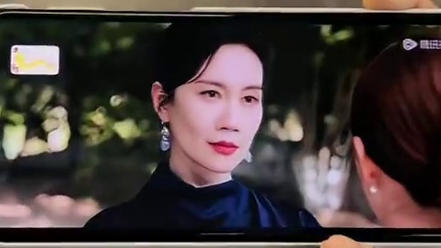 鸿蒙6这个“地铁卡”实况窗也太酷了！