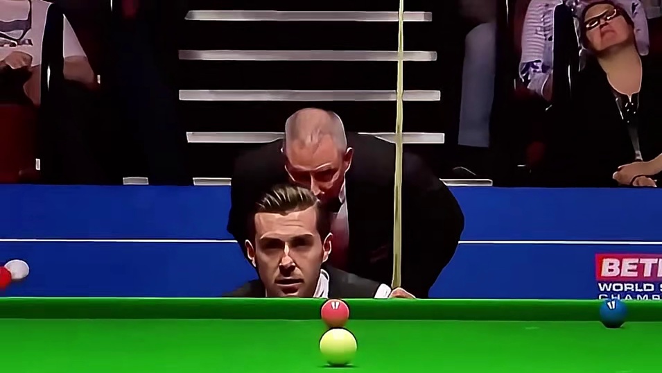 丁俊晖斯诺克名场面,霸气打脸塞尔比,磨王情绪失控竟发脾气 (3)