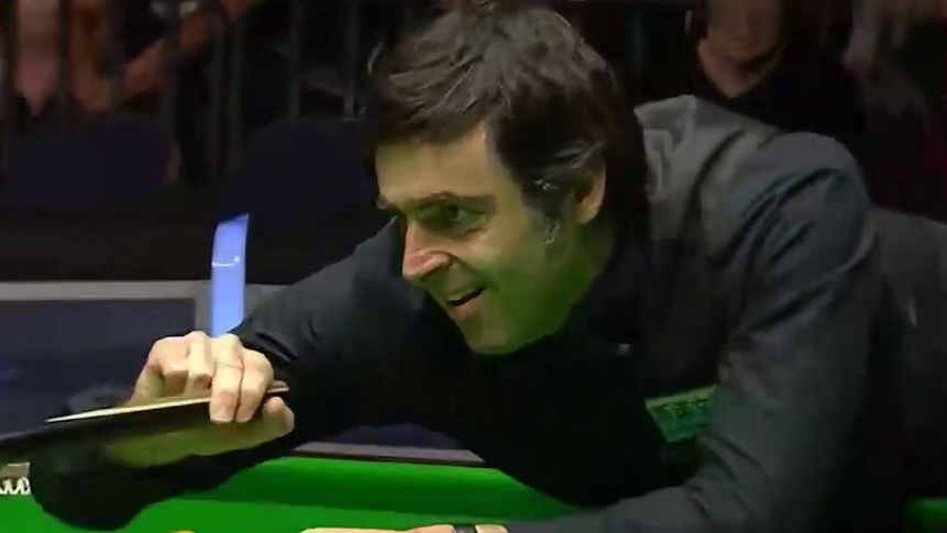 奥沙利文装X神作，先强行叫黑再出其不意改打146，解说：太嚣张了 (3)