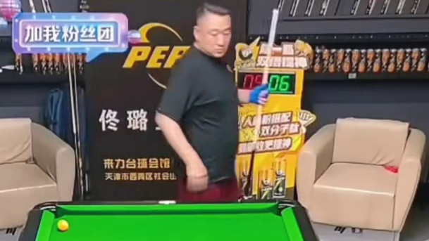 璐哥鑫哥互相干扰搞笑