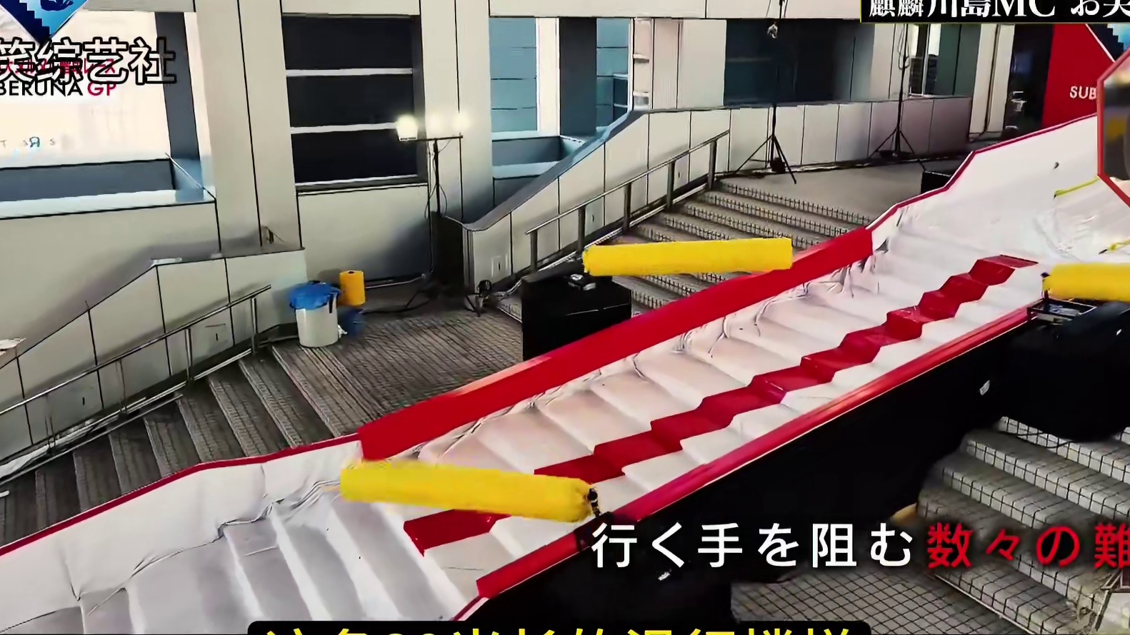 奇葩闯关挑战，参赛者一个比一个绝望