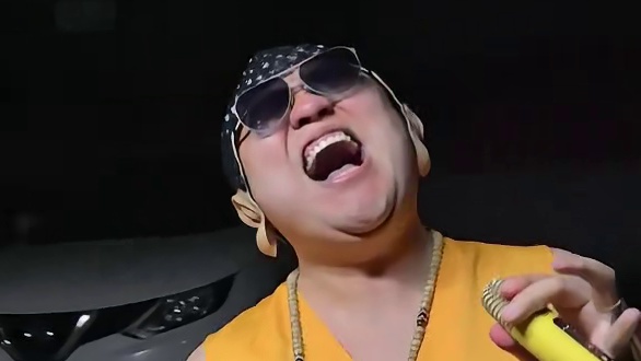 小姨激情献唱，只为跟您握手！