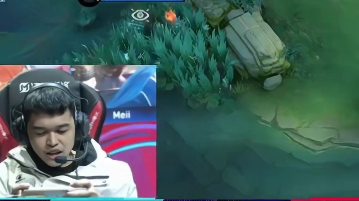 GZG完全控制iG野区，导致Lyc完全丢失经济，Canoneo随即绕后突破，拿下三杀