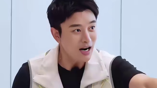 贾乃亮你是懂男团的