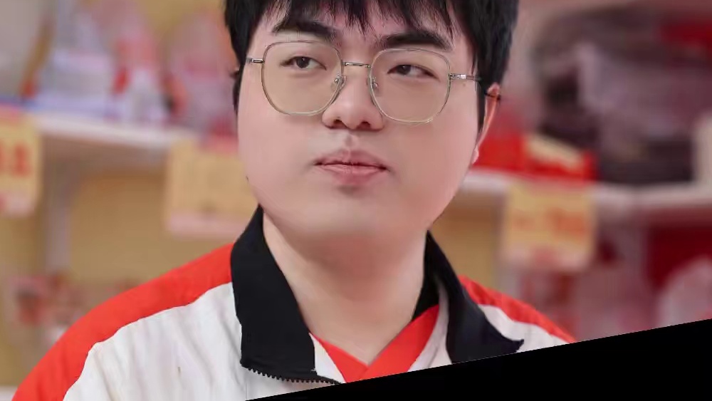 子阳感慨当年年少轻狂，以为夺冠很简单