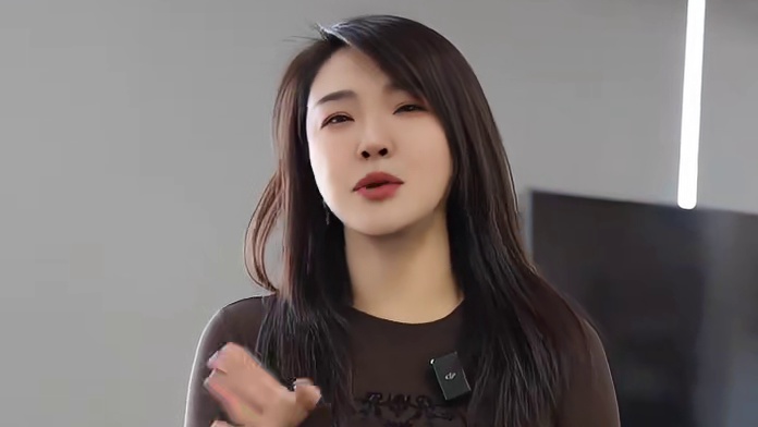 让会开赛车的人手拉手绕地球三圈！ 你也可以是车手 #