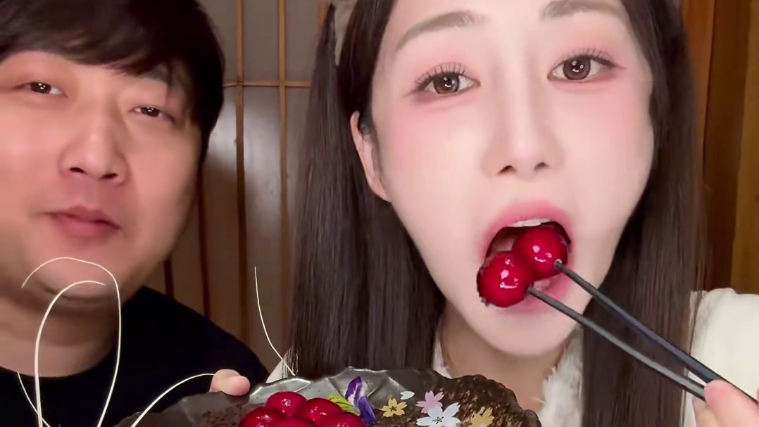 带210斤小鸟胃表哥吃一顿杭州698元一人日料自助，今天一起吃顿放纵餐