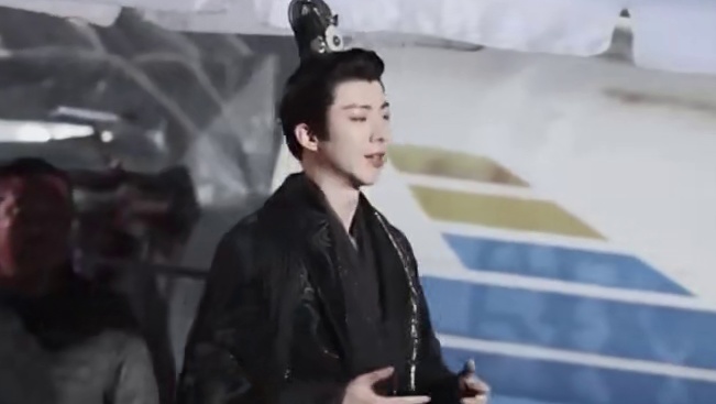 刘宇宁四年蜕变，从配角跃至霸总风采