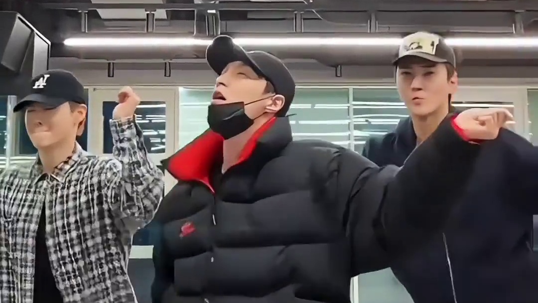 什么时候让真企鹅跳一次