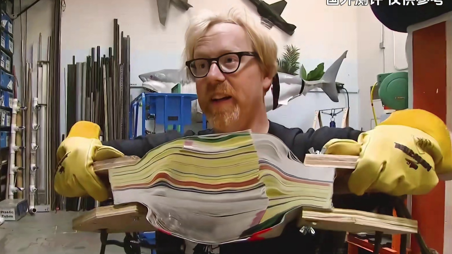 两本电话薄交叠坦克也拉不开和传言的美国登月骗局，到底哪个是真的？