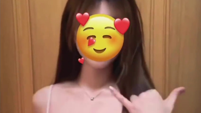 我许愿十一月的幸福像雨滴一样慢慢浸透我的衣襟