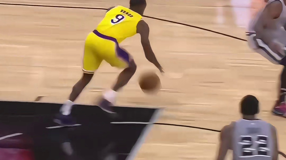 高球商的两个球员，在关键时刻会擦出怎样的火花？