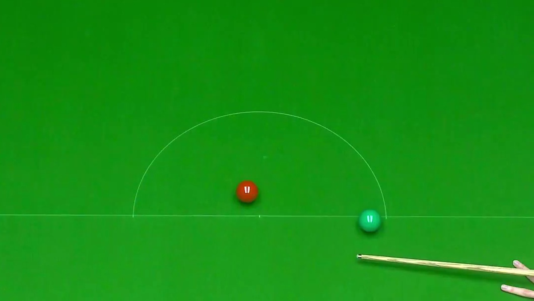 2025斯诺克国际锦标赛，吴宜泽大角度黄球打进，强拼K散球堆