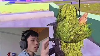 鯊魚歐皇附體落地兩把密室鑰匙，決賽圈化身游泳館的頂點(diǎn)炮臺(tái)