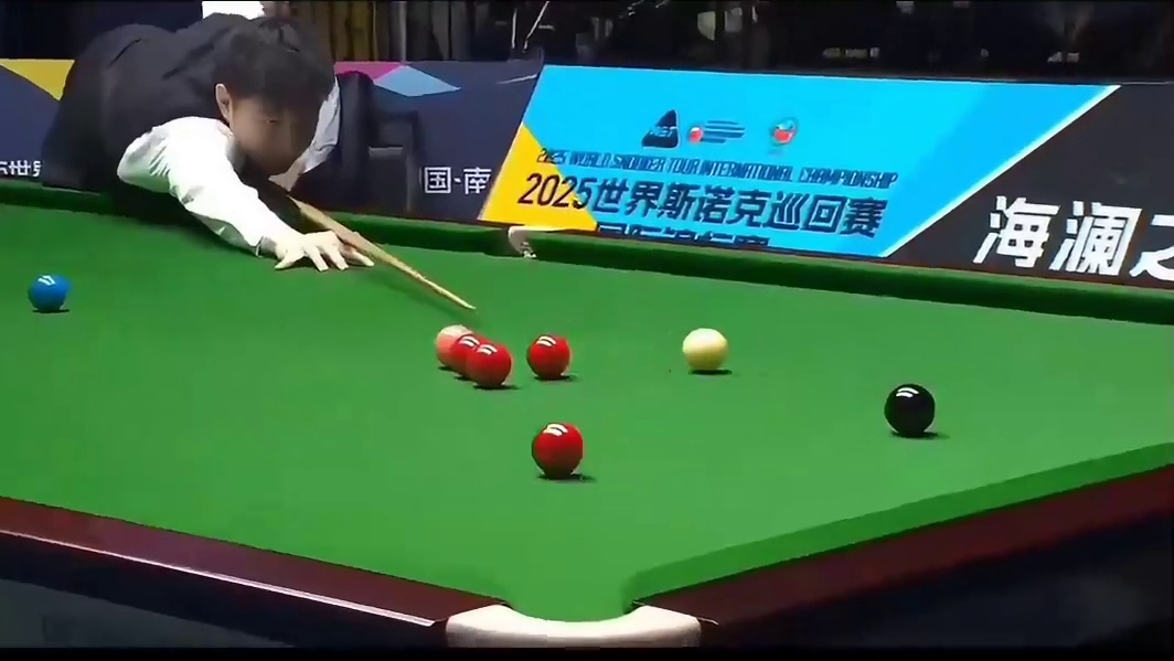 再现变态准度6：1完胜斯佳辉晋级八强 吴宜泽硬刚世界第一特鲁姆普  再战大嘴墨菲，开启卫冕冠军之战