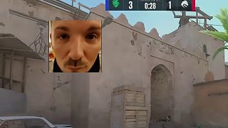 尼孩克制donk，九擒綠龍。donk就像搜查官被幾個(gè)大漢折磨