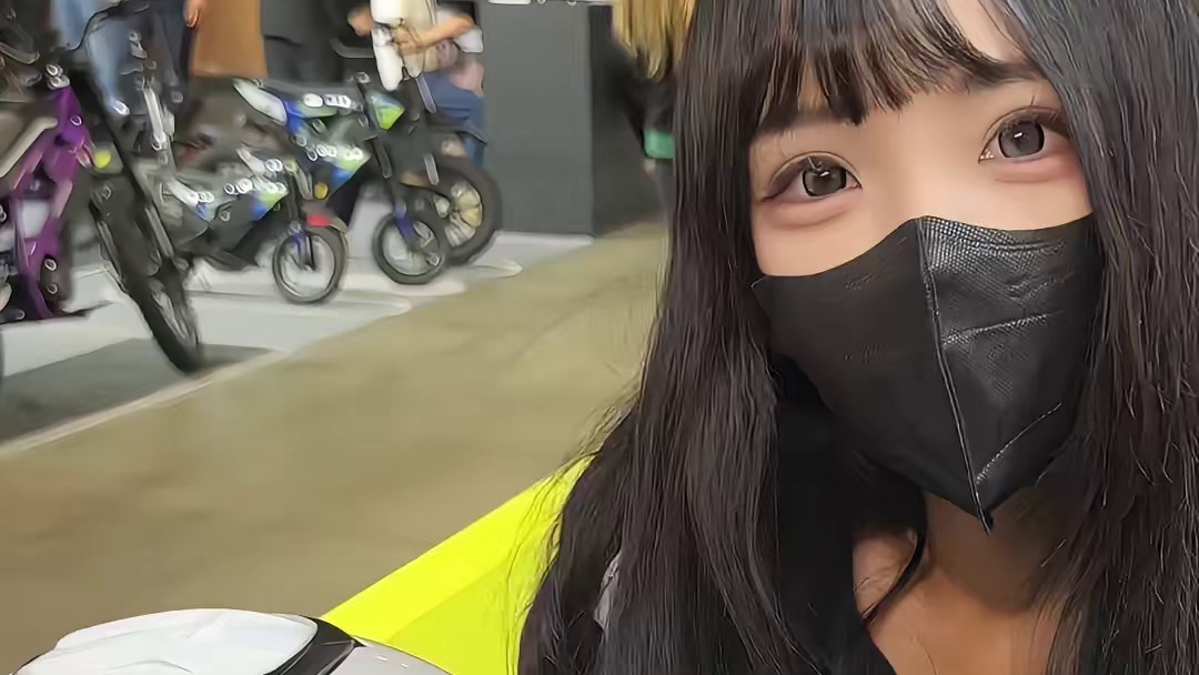 我猜，又要诞生一顶受欢迎的新头盔啦