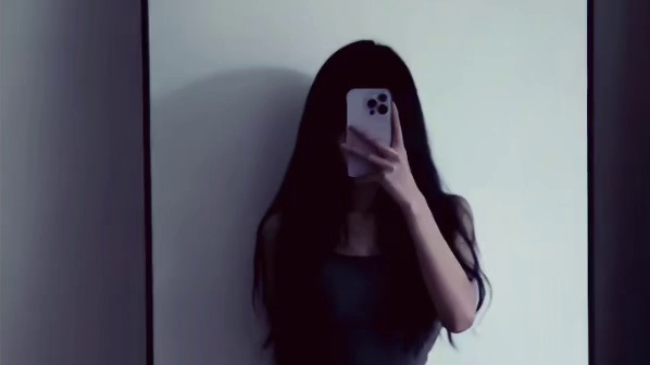 占有欲犯了 报备一下在干嘛