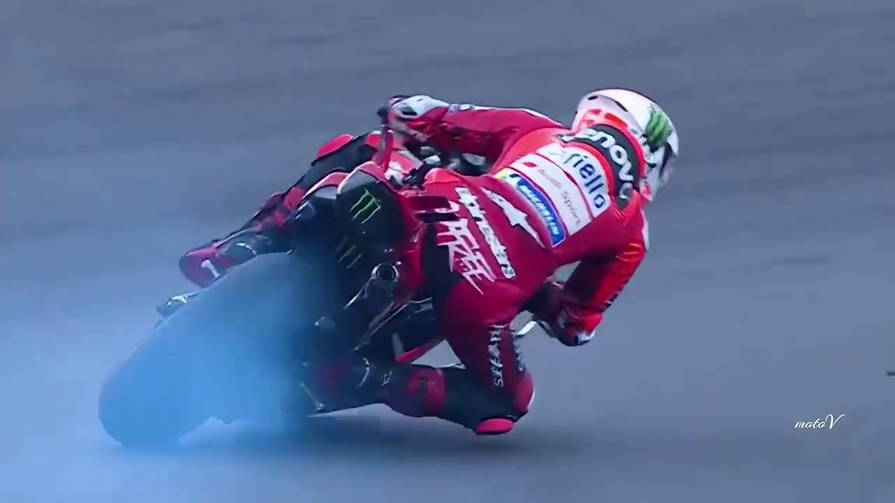 不愧是牙牙，都把杜卡迪拉冒烟了