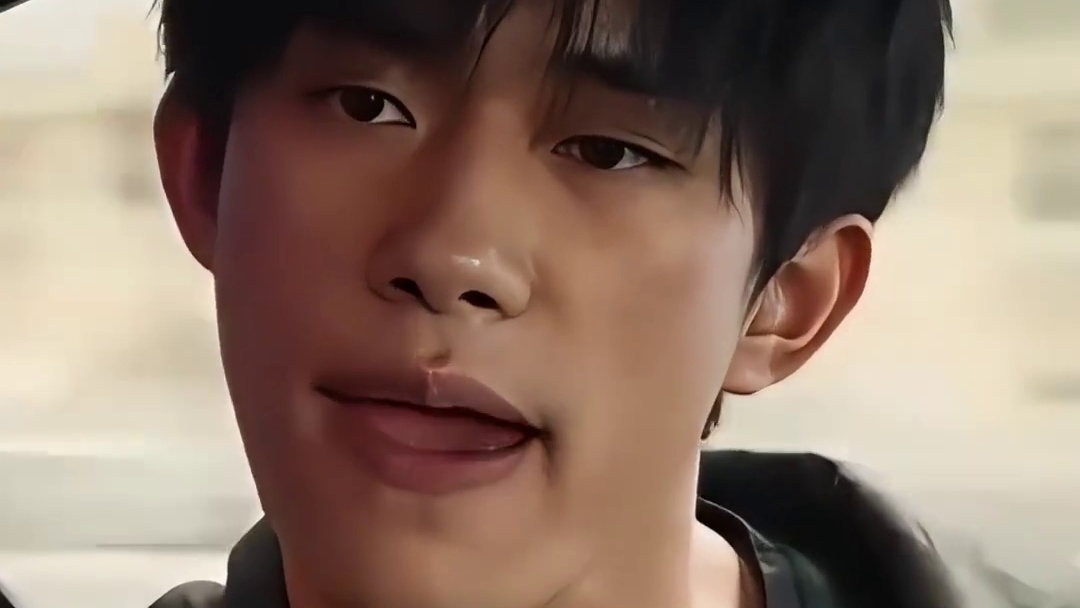 从流量偶像到四提金鸡奖，易烊千玺十年磨一剑，《小小的我》能否圆他影帝梦？