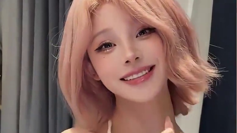 兔娘爪琊携王稳健即将降临《荒原曙光》 ，兄弟们想跟谁一起在末世生活？